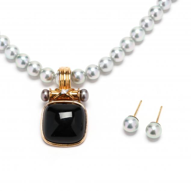 GRAY PEARL NECKLACE WITH ONYX ENHANCER 34715b