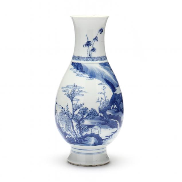 A CHINESE BLUE AND WHITE PORCELAIN 347279