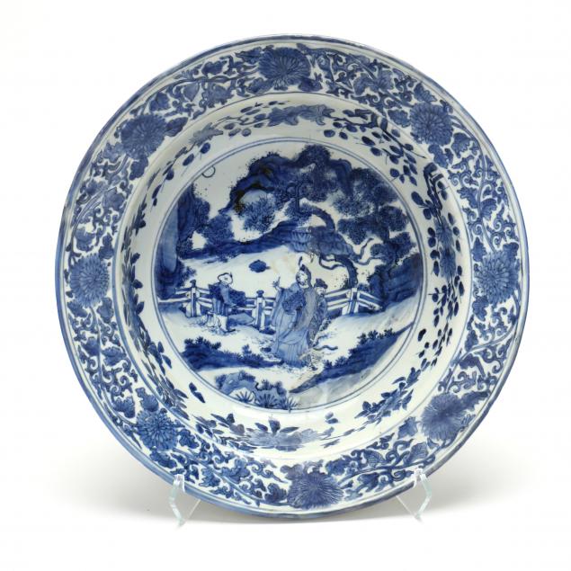 A CHINESE BLUE AND WHITE PORCELAIN