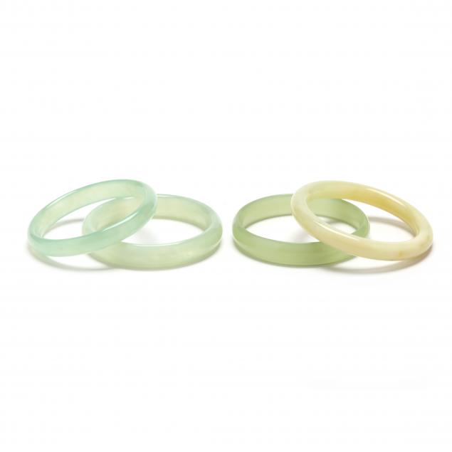 FOUR SERPENTINE BANGLES In varying 347638