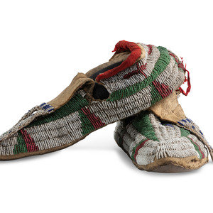 Sioux Beaded Buffalo Hide Moccasins fourth 34775c