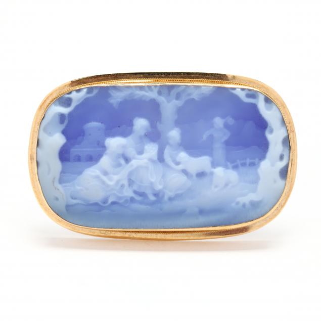 GOLD AND CARVED HARDSTONE CAMEO