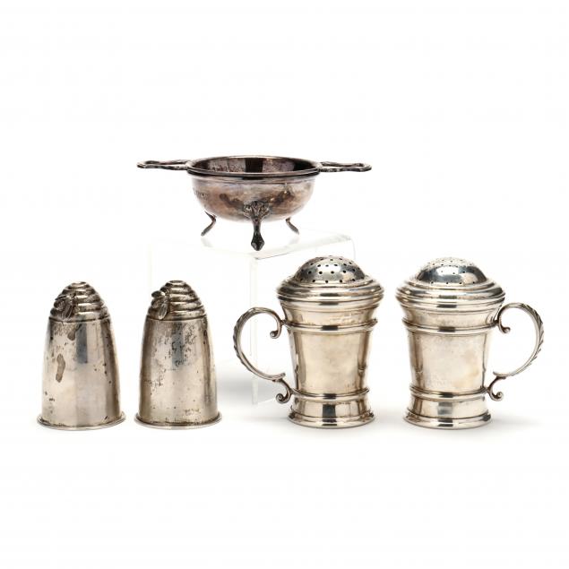 A GROUP OF STERLING SILVER DINING