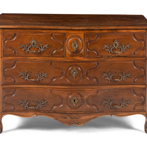 A Louis XV Provincial Walnut Commode 18th 3456c0