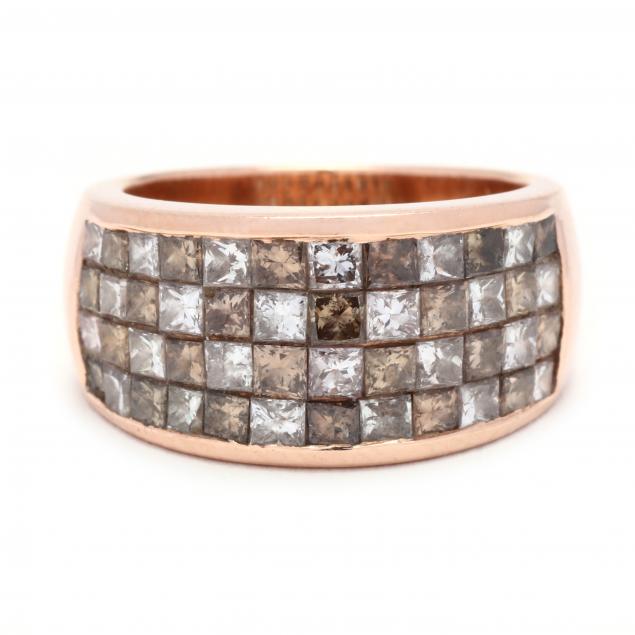 ROSE GOLD AND DIAMOND-SET RING The band
