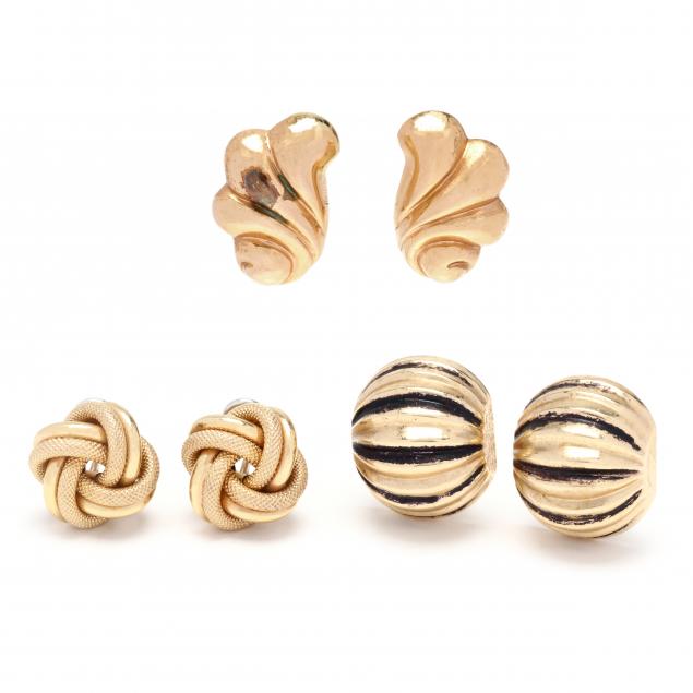 THREE PAIRS OF GOLD EARRINGS To