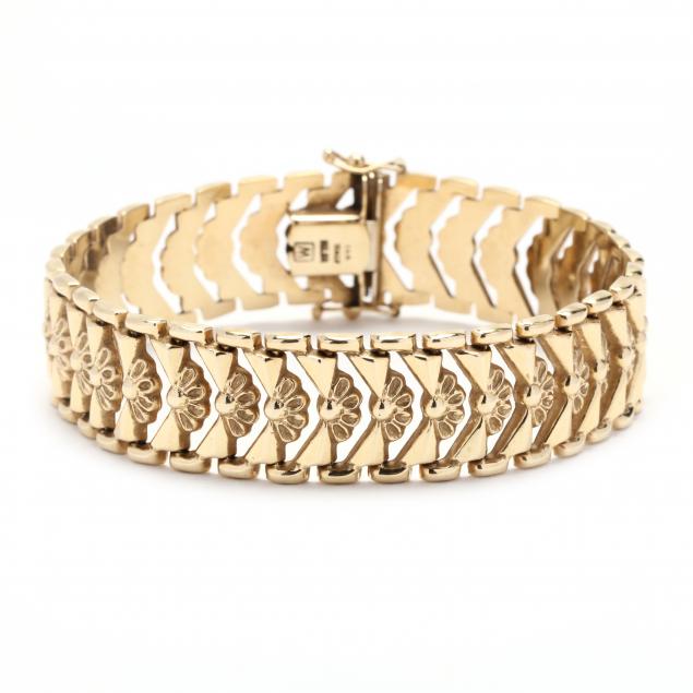 GOLD BRACELET Bracelet with repeating 345867