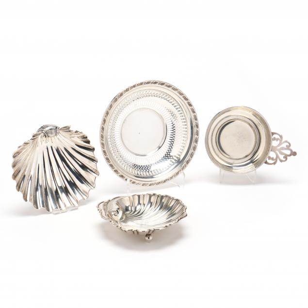 FOUR AMERICAN STERLING SILVER DISHES