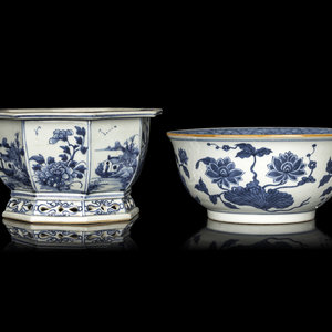 Two Chinese Blue and White Porcelain