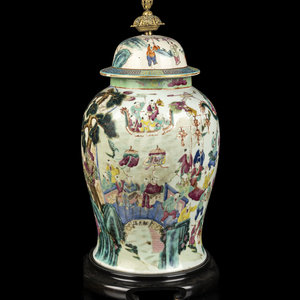 A Large Chinese Famille Rose Porcelain 345a6a