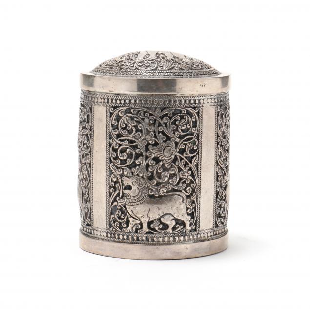 AN INDIAN KUTCH SILVER TEA CADDY