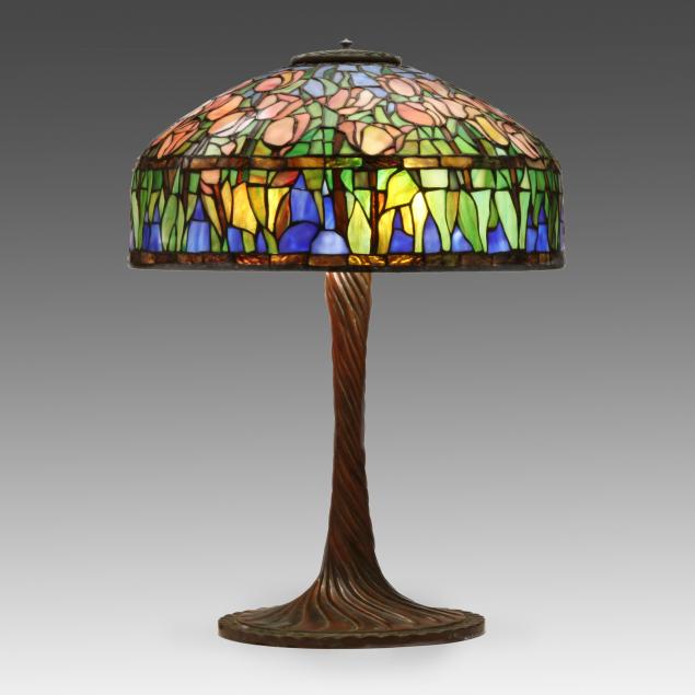 LEADED STAINED GLASS TABLE LAMP,