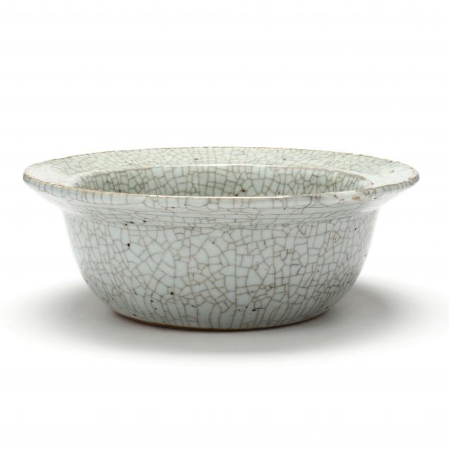 A CHINESE GU STYLE BOWL  20th century,