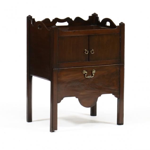 GEORGE III MAHOGANY POT CABINET 345e8e