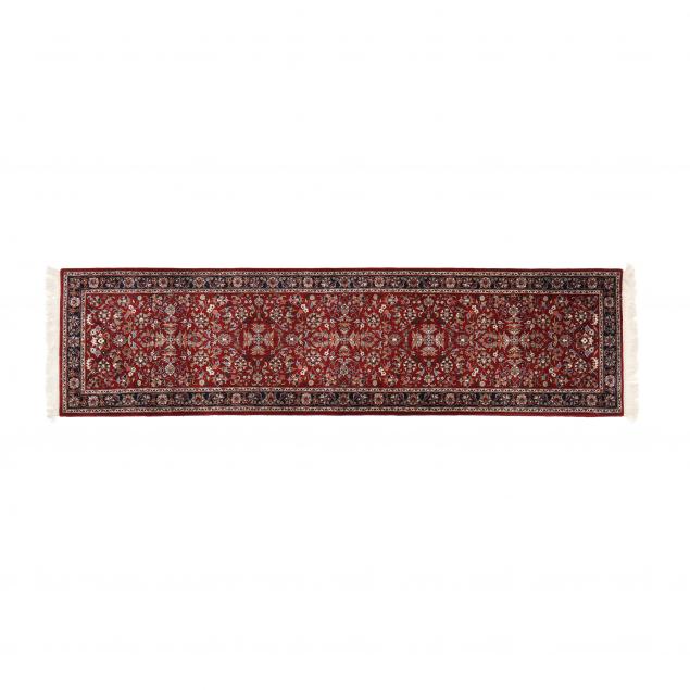 INDO PERSIAN RUNNER Burgundy field with