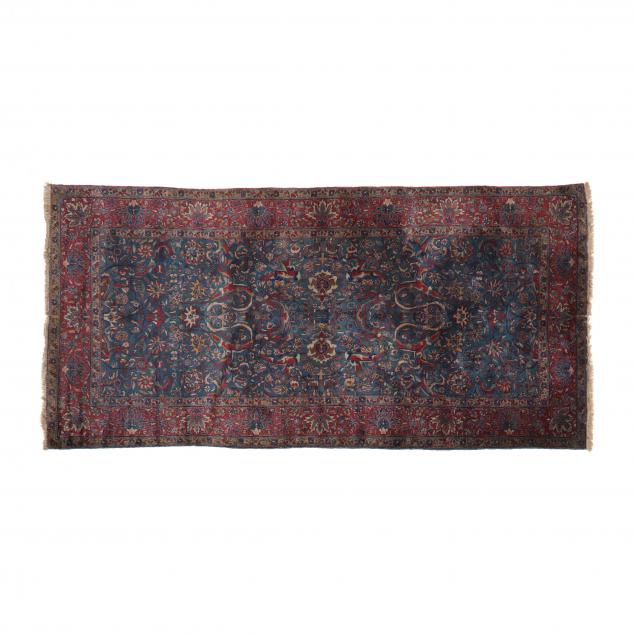 SAROUK RUG Blue field with large floral