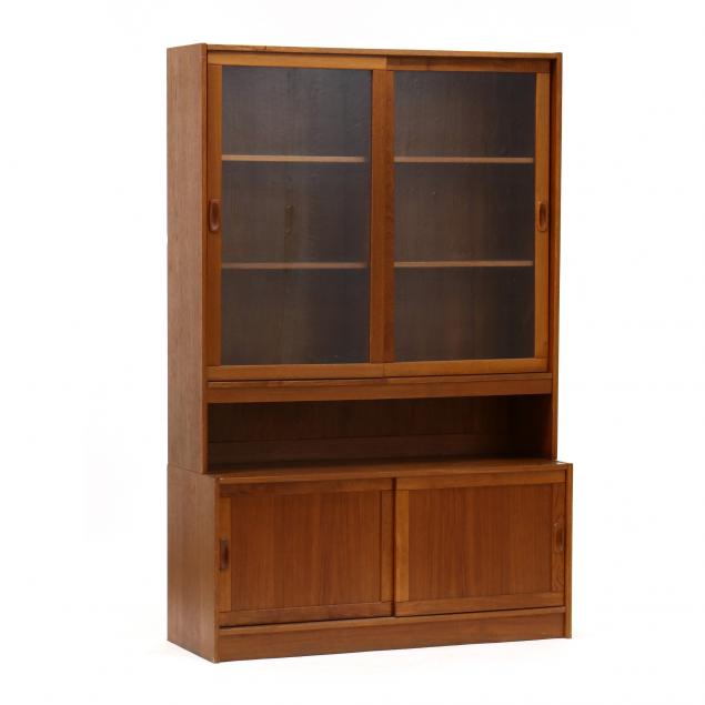 DANISH MODERN TEAK CHINA CABINET 346372