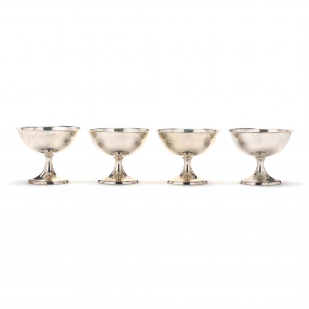 A SET OF FOUR AMERICAN STERLING 34652d