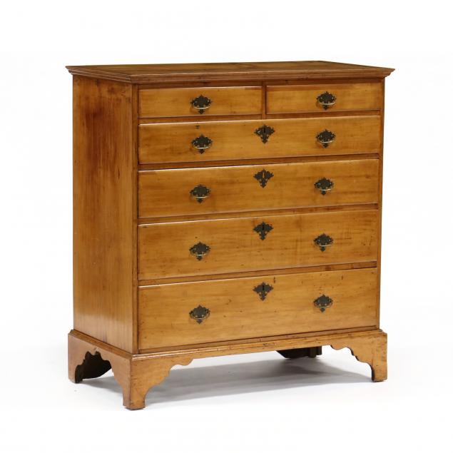 NEW ENGLAND CHIPPENDALE MAPLE CHEST