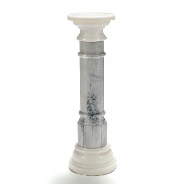 CLASSICAL STYLE WHITE MARBLE PEDESTAL