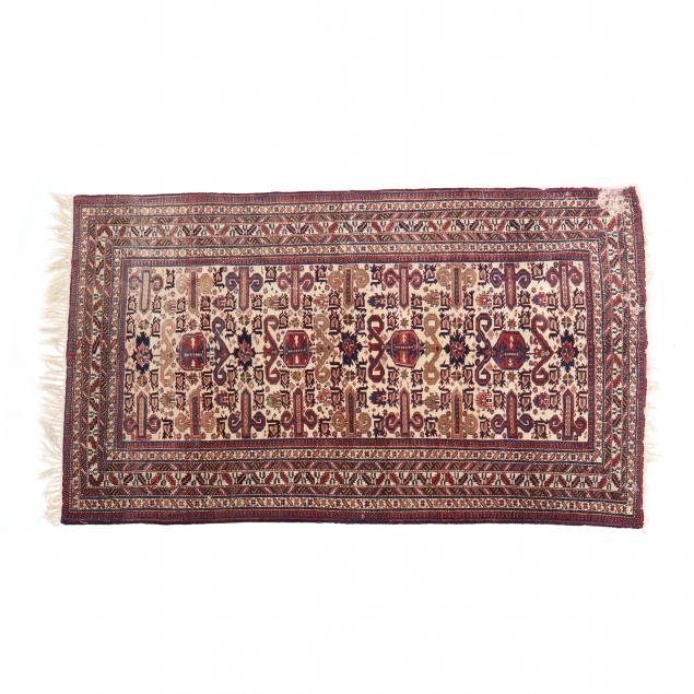 SHIRVAN AREA RUG Ivory field with 348f41