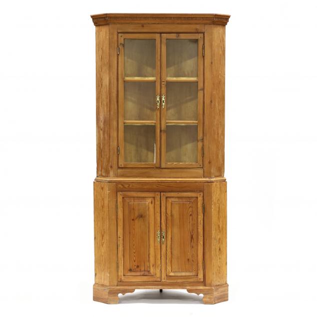 SOUTHERN YELLOW PINE CORNER CUPBOARD 348f8e