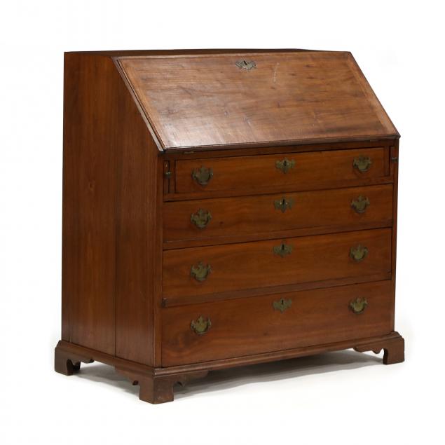 MID ATLANTIC CHIPPENDALE WALNUT