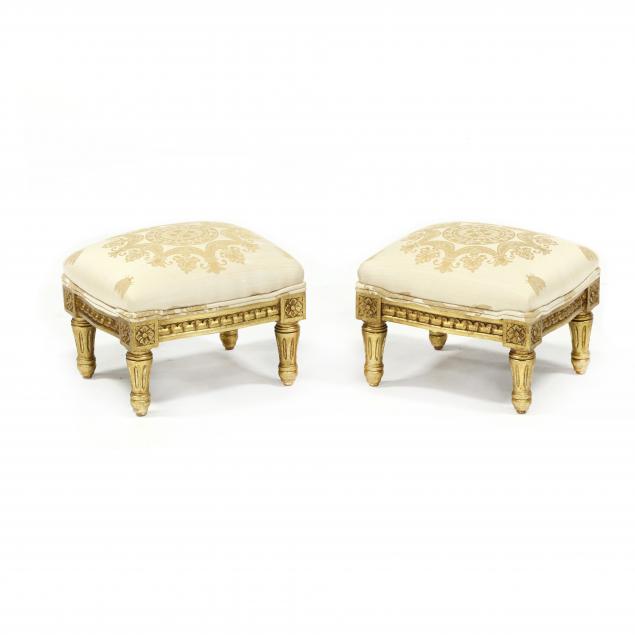 PAIR OF LOUIS XVI STYLE CARVED