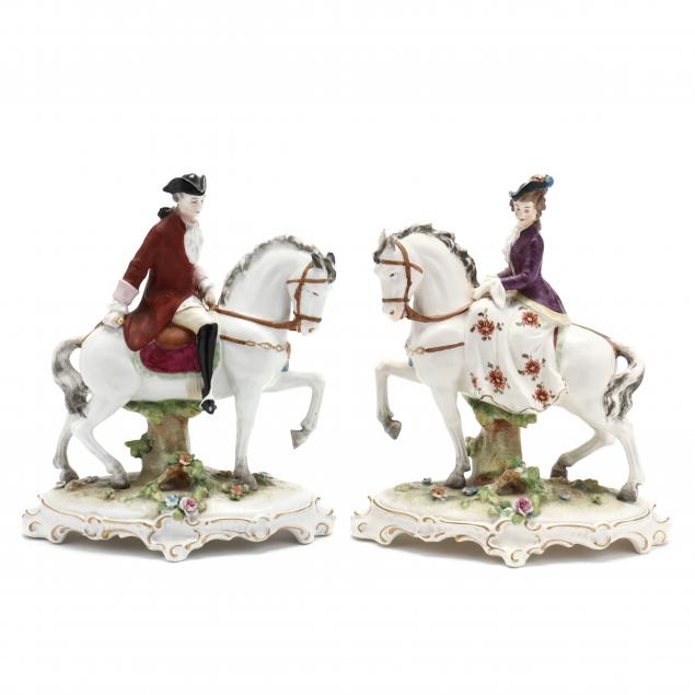 TWO PORCELAIN EQUESTRIAN FIGURINES 349067