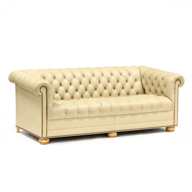 LEATHER CHESTERFIELD SOFA Late 3490d3