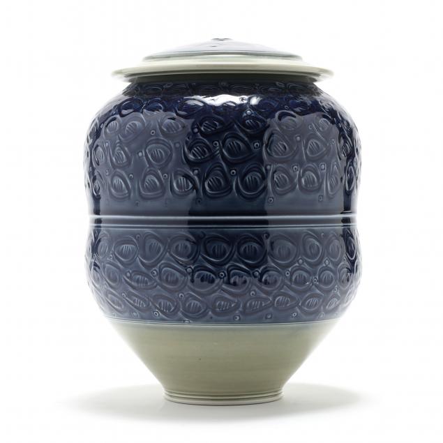 LARGE BIFOLD COVERED JAR TOM TURNER 349148