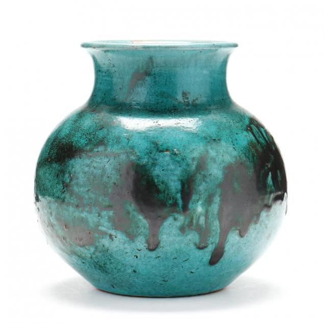 BULBOUS VASE, NORTH STATE POTTERY