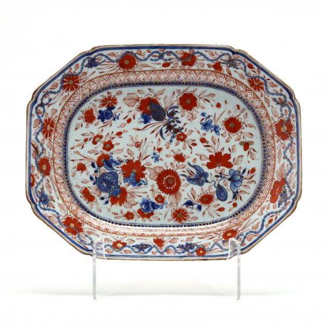 A CHINESE PORCELAIN EXPORT IMARI