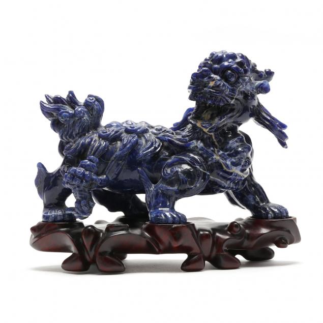 A CHINESE LAPIS LAZULI MYTHICAL 3493d4