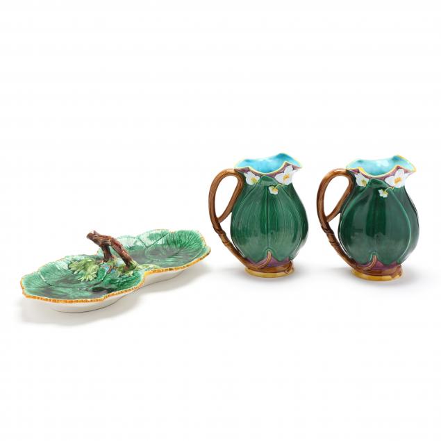 THREE PIECES MOTTAHEDEH WATER LILY MAJOLICA