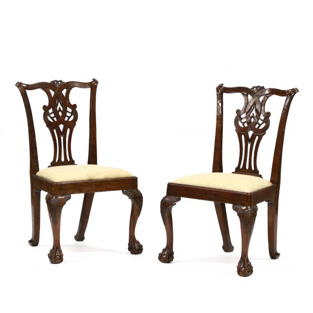 PAIR OF IRISH CHIPPENDALE CARVED 34971a