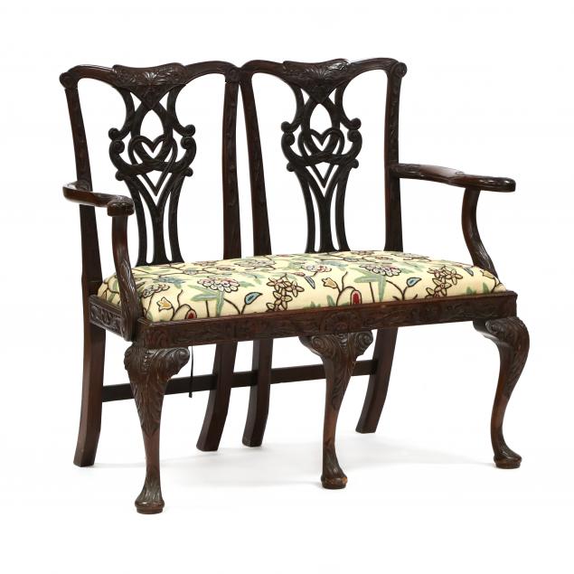 IRISH CHIPPENDALE STYLE MAHOGANY 349719