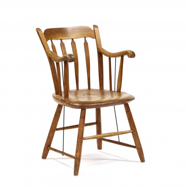 NEW ENGLAND ARROW-BACK CAPTAINS CHAIR