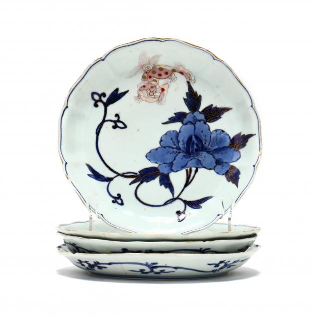 A GROUP OF FOUR JAPANESE PORCELAIN ARITA