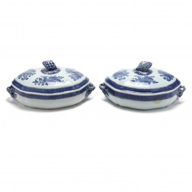 A PAIR OF CHINESE EXPORT BLUE FITZHUGH 349e9a