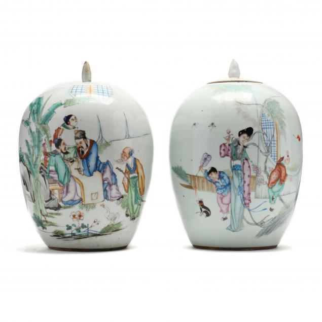 A PAIR OF CHINESE PORCELAIN GINGER