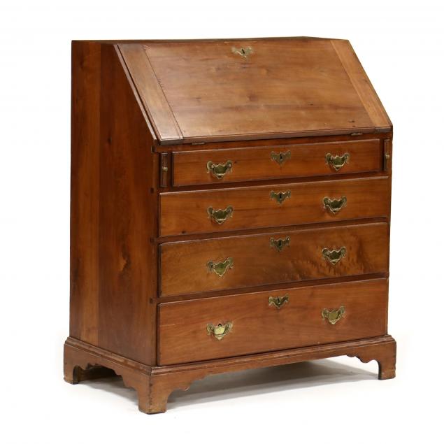 MID-ATLANTIC CHIPPENDALE WALNUT