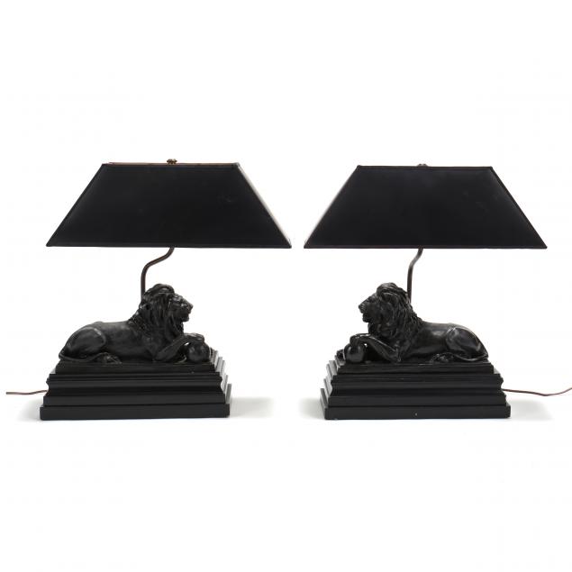 PAIR OF BRONZE LION LAMPS 20th