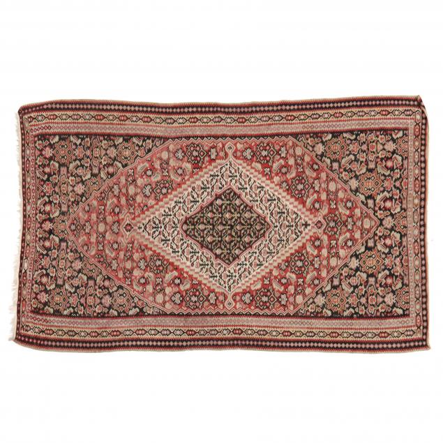 PERSIAN AREA RUG Red field with diamond