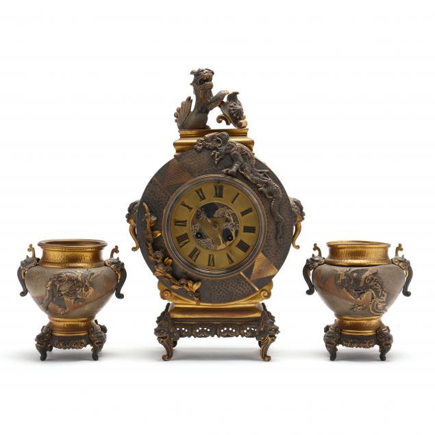 FRENCH CLOCK GARNITURE IN THE CHINESE