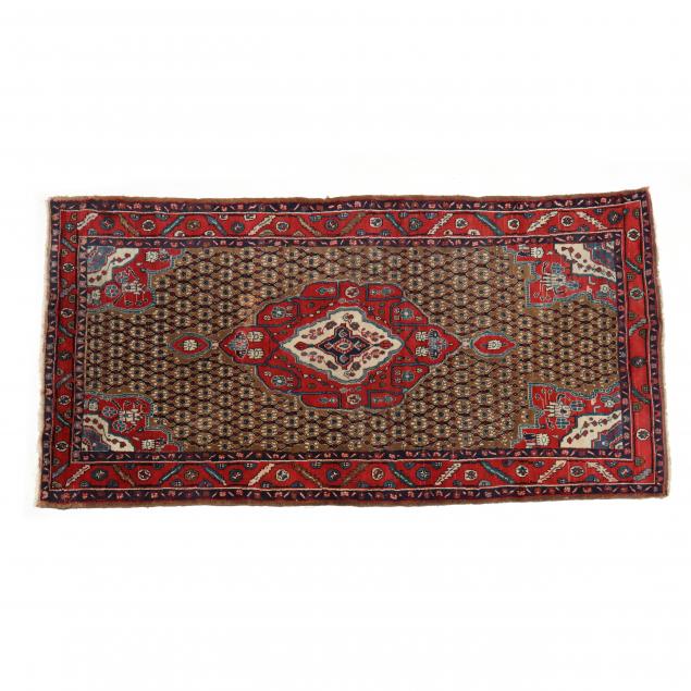 HAMADAN AREA RUG With center red 347df0