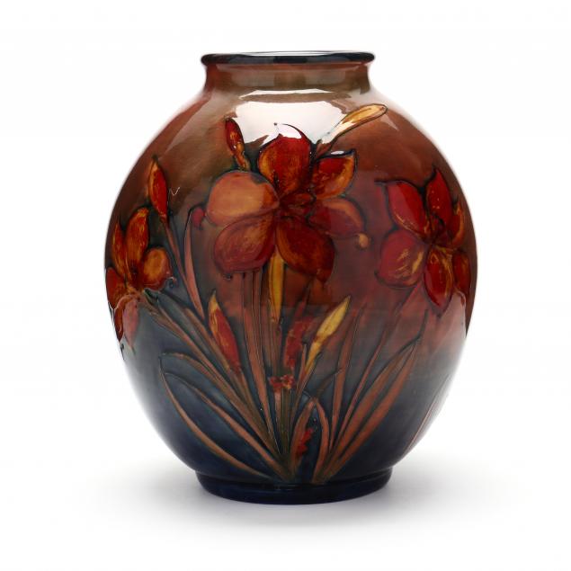 WILLIAM MOORCROFT ART POTTERY VASE 347f3c