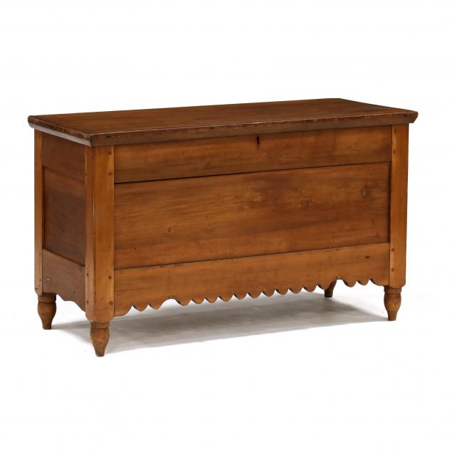 AMERICAN FOLKY POPLAR BLANKET CHEST