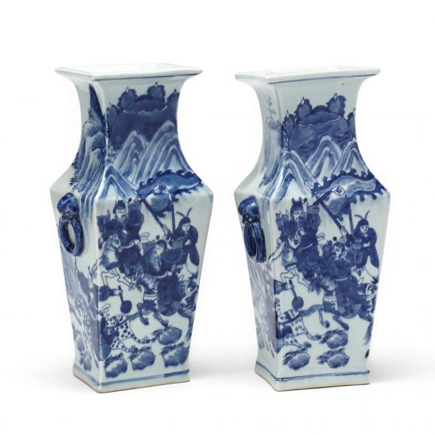 A PAIR OF CHINESE PORCELAIN BLUE 348073