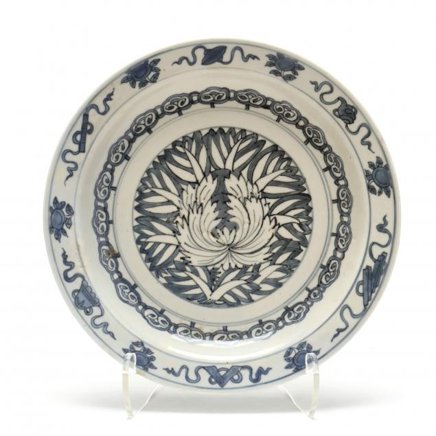 A CHINESE MING DYNASTY PORCELAIN BLUE